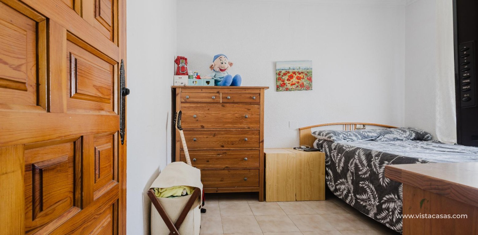 Resale - Villa - Torrevieja - La Siesta