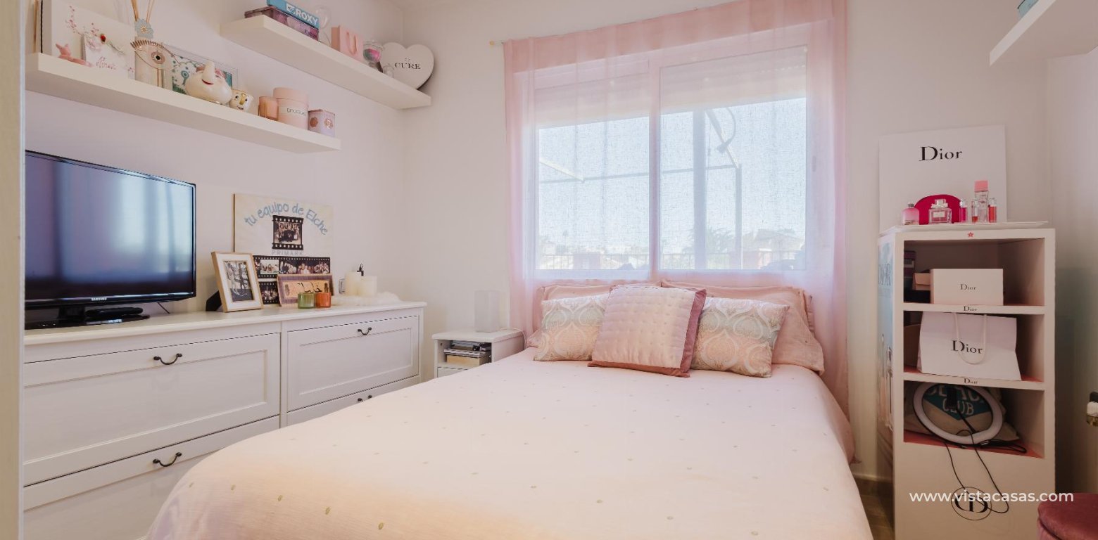 Resale - Villa - Torrevieja - La Siesta