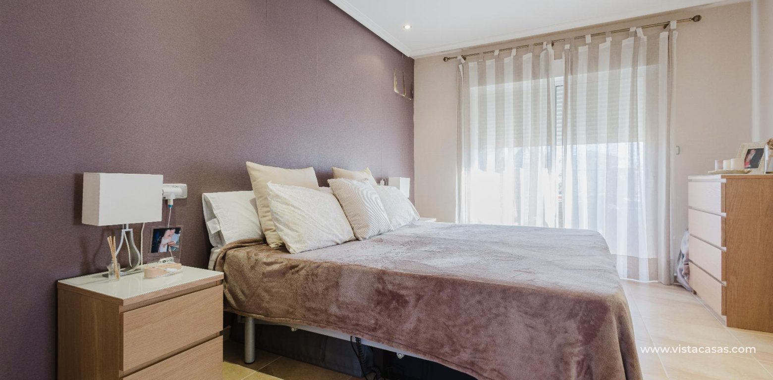 Resale - Villa - Torrevieja - La Siesta