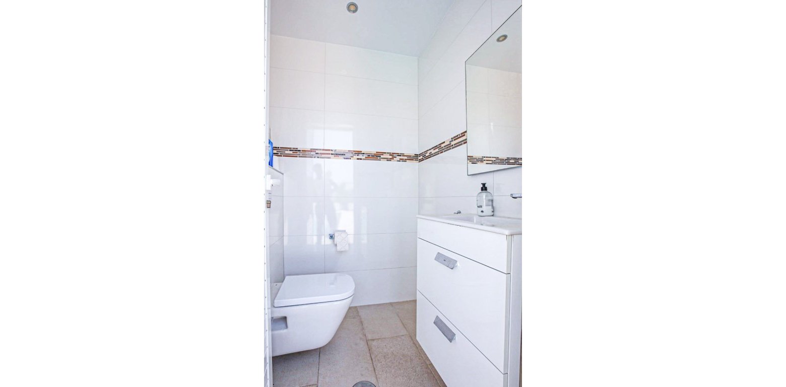 Sale - Villa - La Zenia