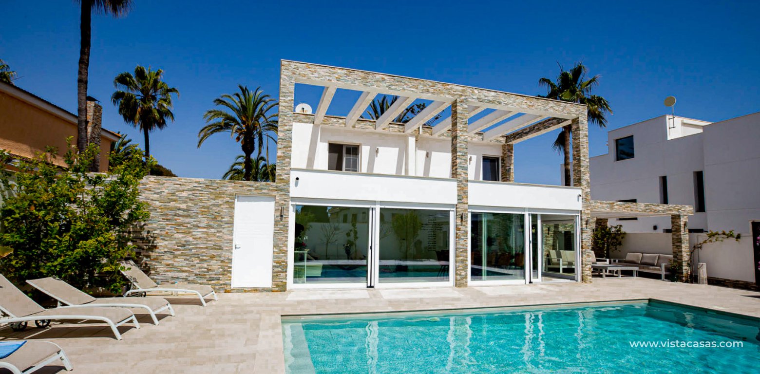 Sale - Villa - La Zenia