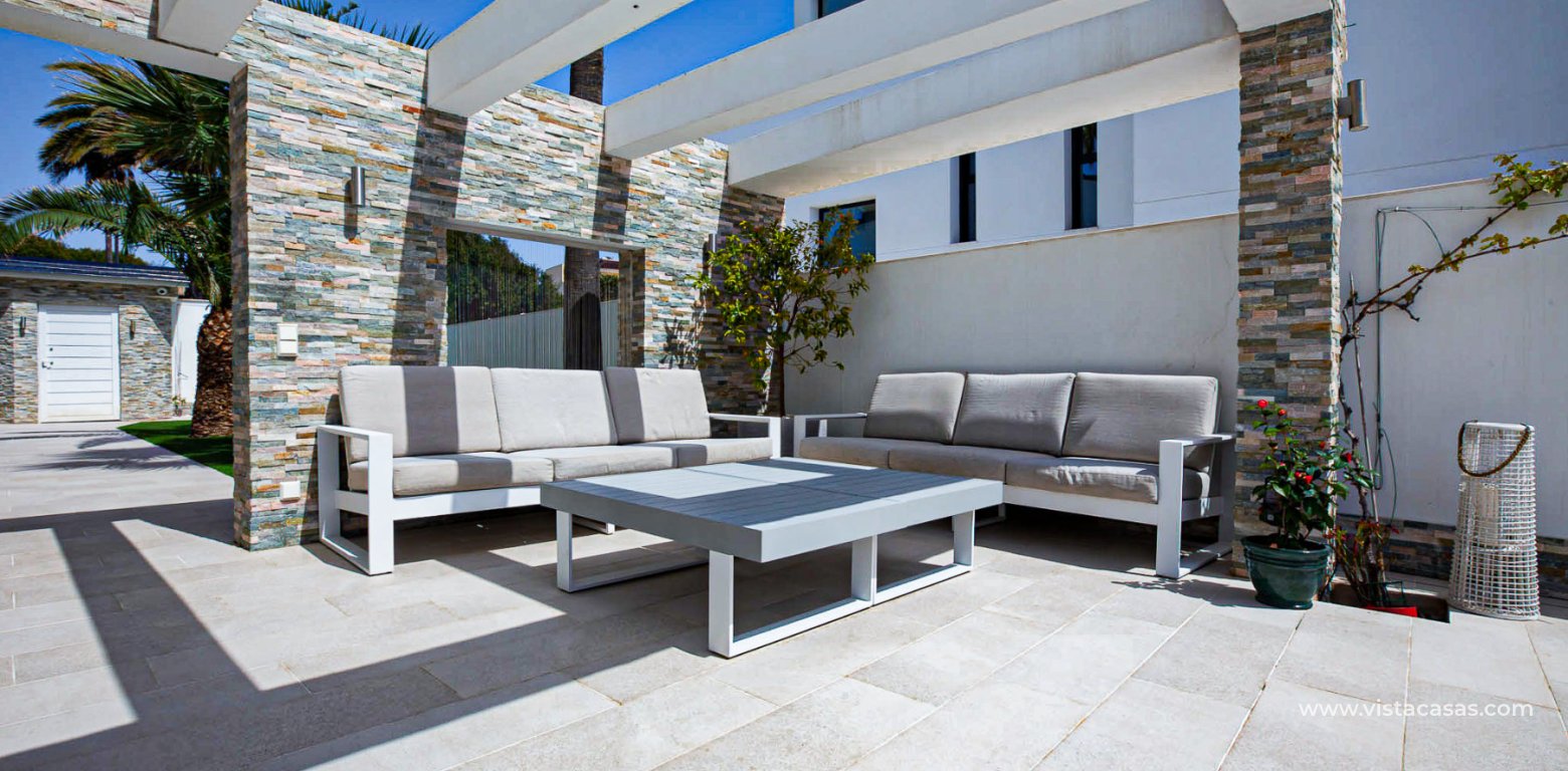 Sale - Villa - La Zenia