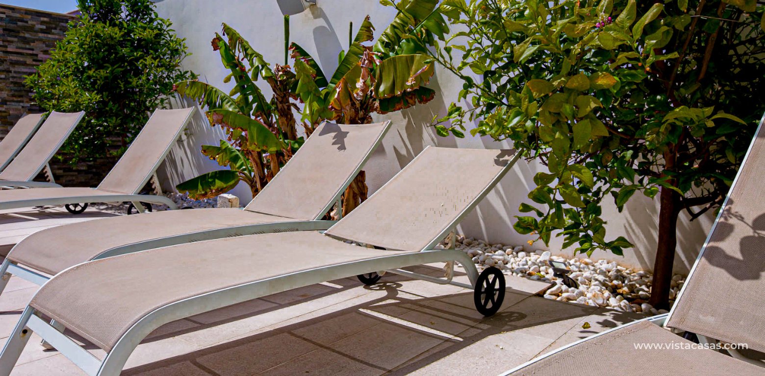 Sale - Villa - La Zenia