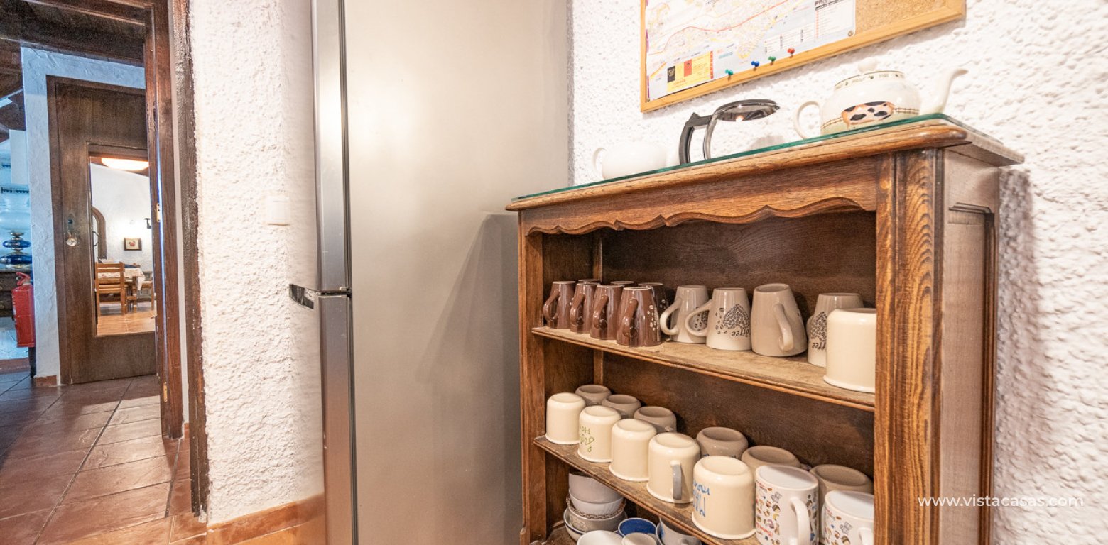 Resale - Villa - Cabo Roig