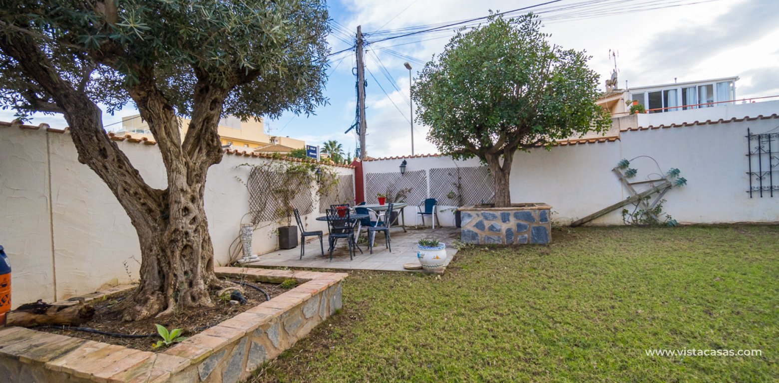 Resale - Villa - Cabo Roig