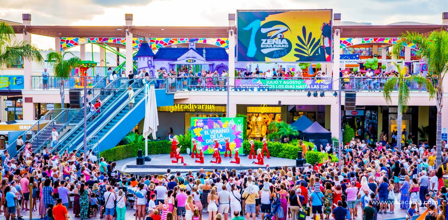 Resale - Apartment - Villamartin