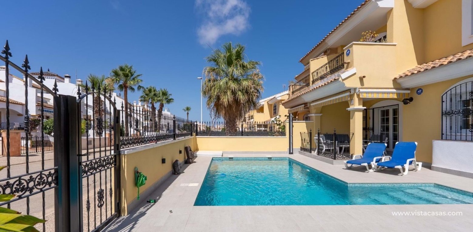 3 Bed Villa with Private Pool in Costa Flamenca Golf Los Dolses pool