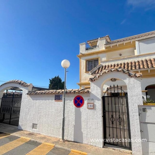 Townhouse - Resale - Torrevieja - Torrevieja