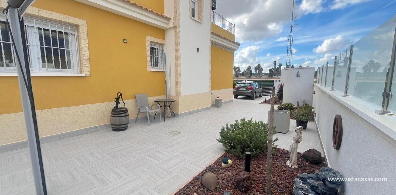 Resale - Villa - Algorfa