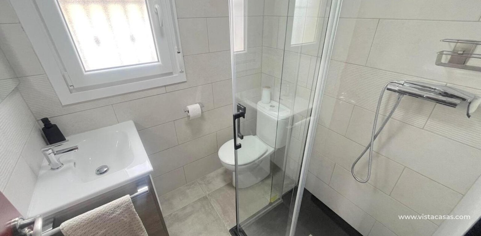 Resale - Villa - Algorfa