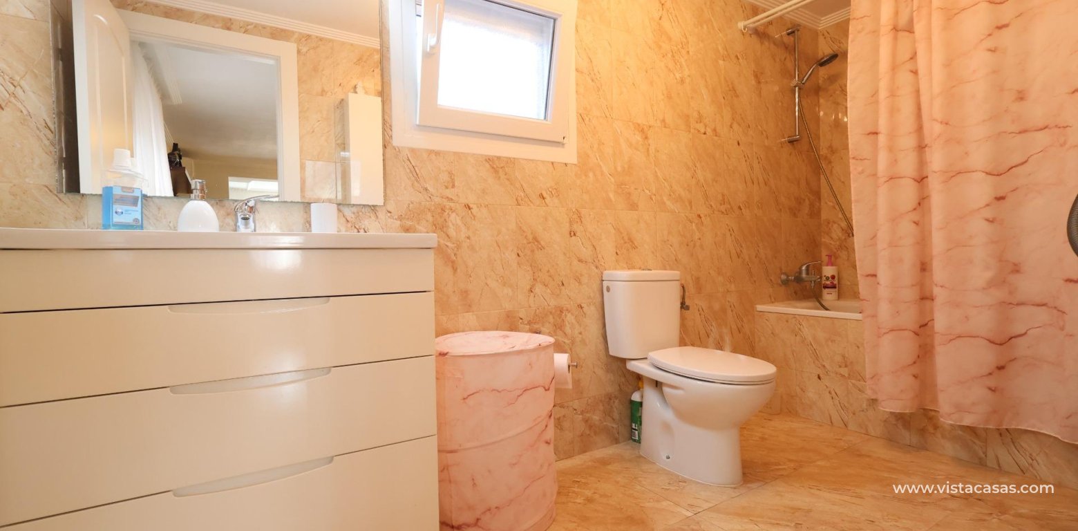 Resale - Villa - Los Altos