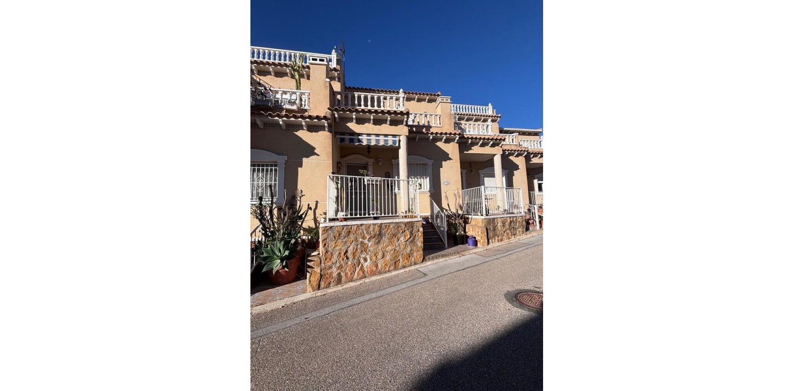 Sale - Townhouse - Villamartin