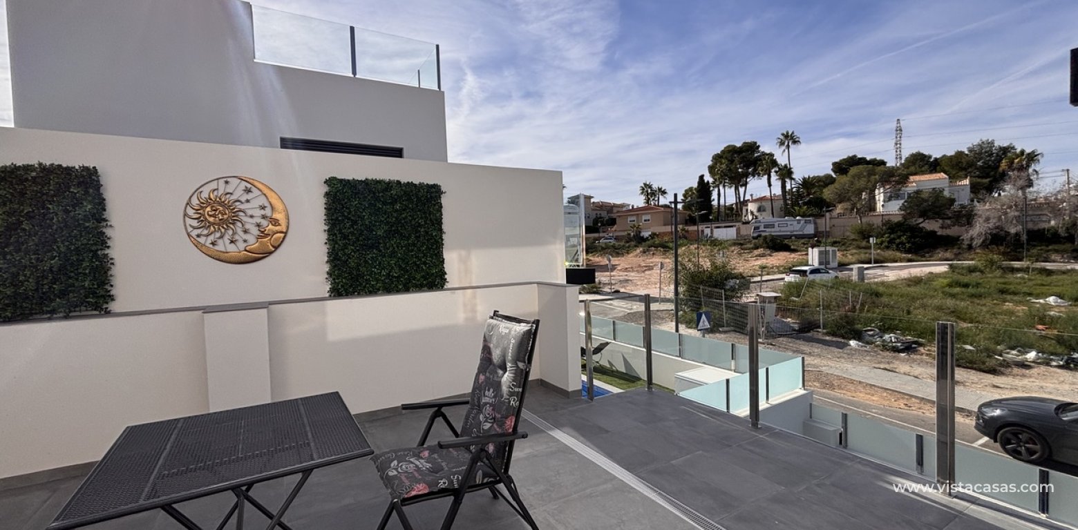 Resale - Villa - Villamartin