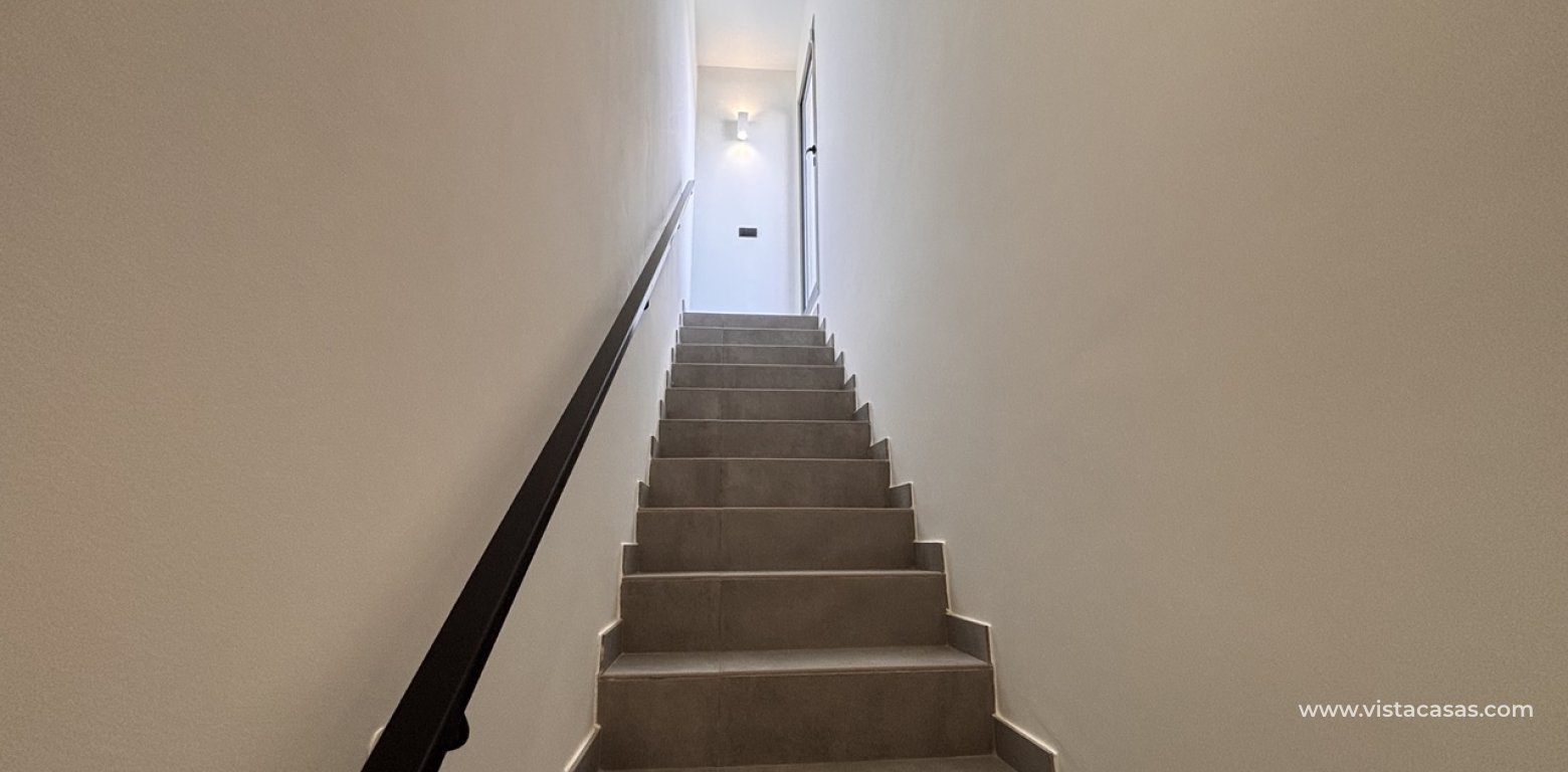 Resale - Villa - Villamartin