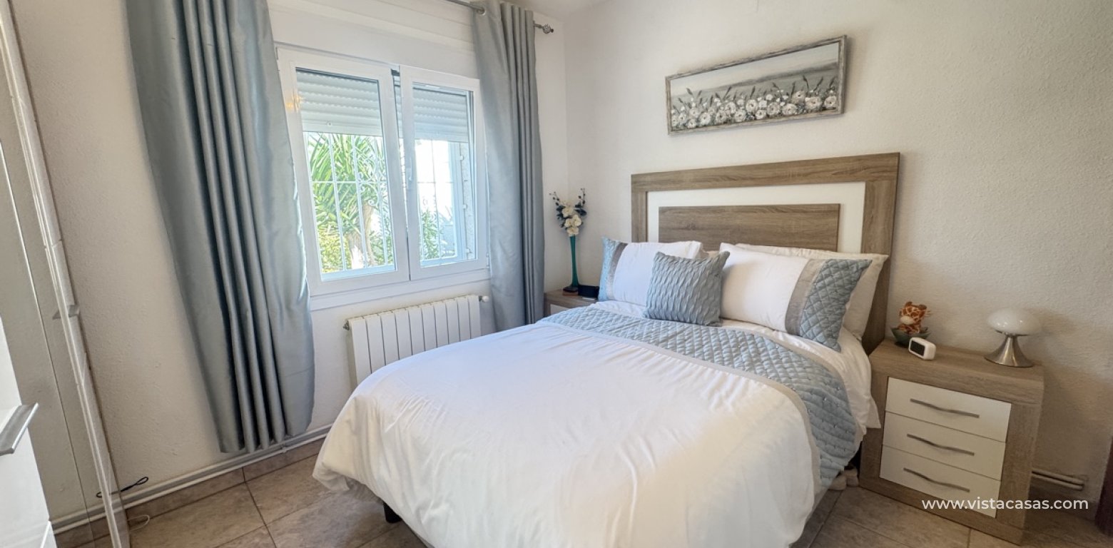 Sale - Villa - Villamartin