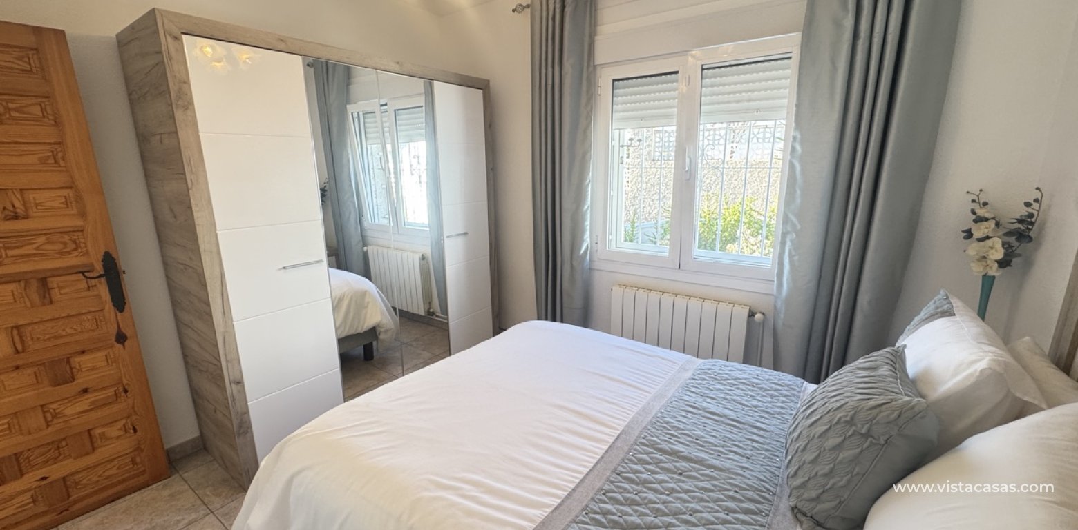 Sale - Villa - Villamartin