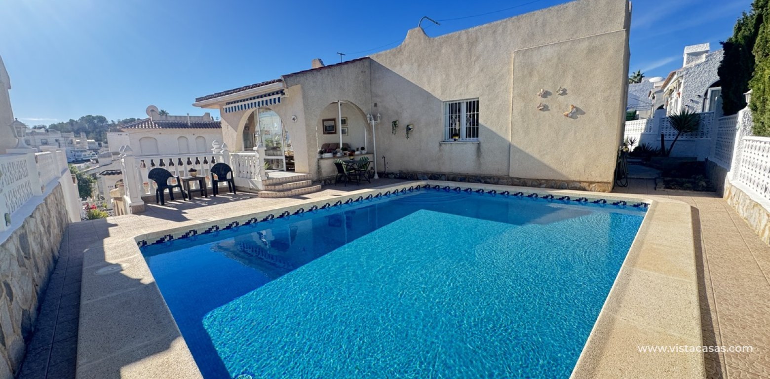 Sale - Villa - Villamartin
