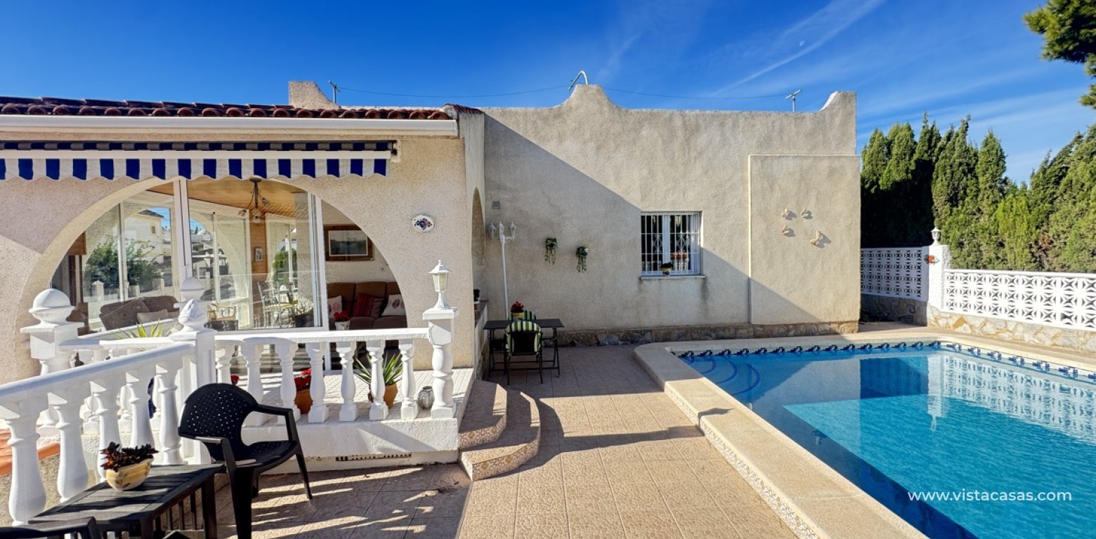 Sale - Villa - Villamartin