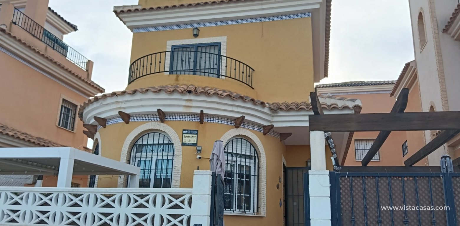 Resale - Villa - Los Montesinos