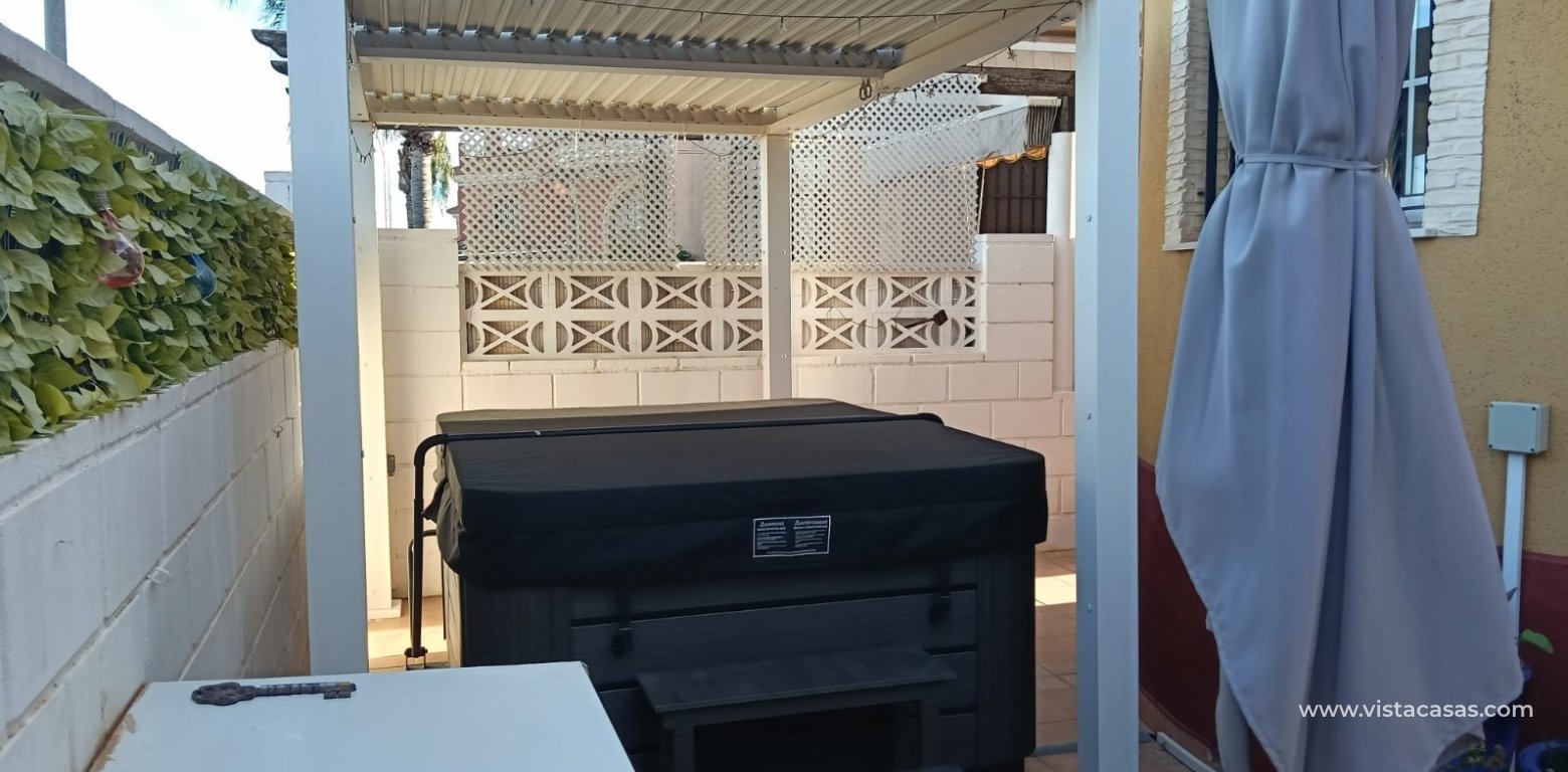 Resale - Villa - Los Montesinos