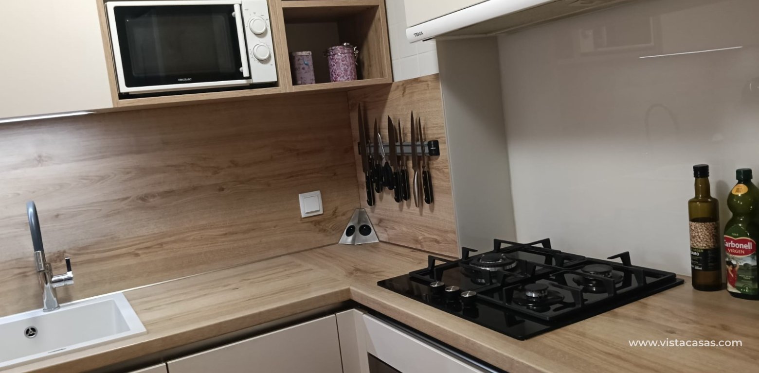 Resale - Villa - Los Montesinos