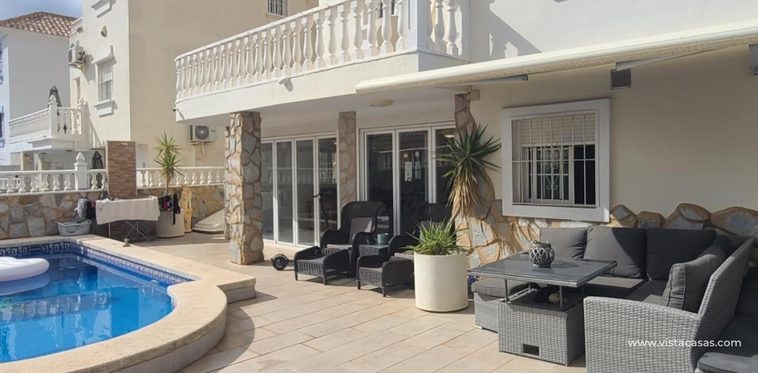 Resale - Villa - Villamartin