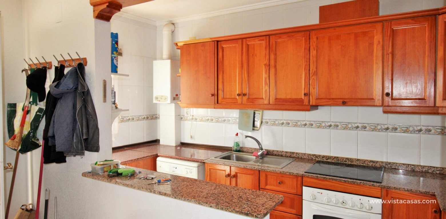 3 Bed Townhouse For Sale with Underbuild Villamartin kitchen