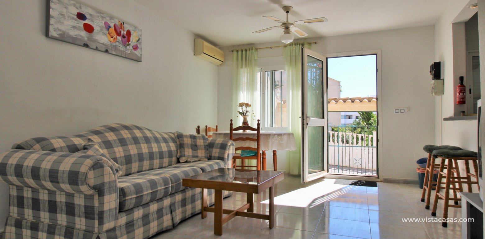 3 Bed Townhouse For Sale with Underbuild Villamartin underbuild living area