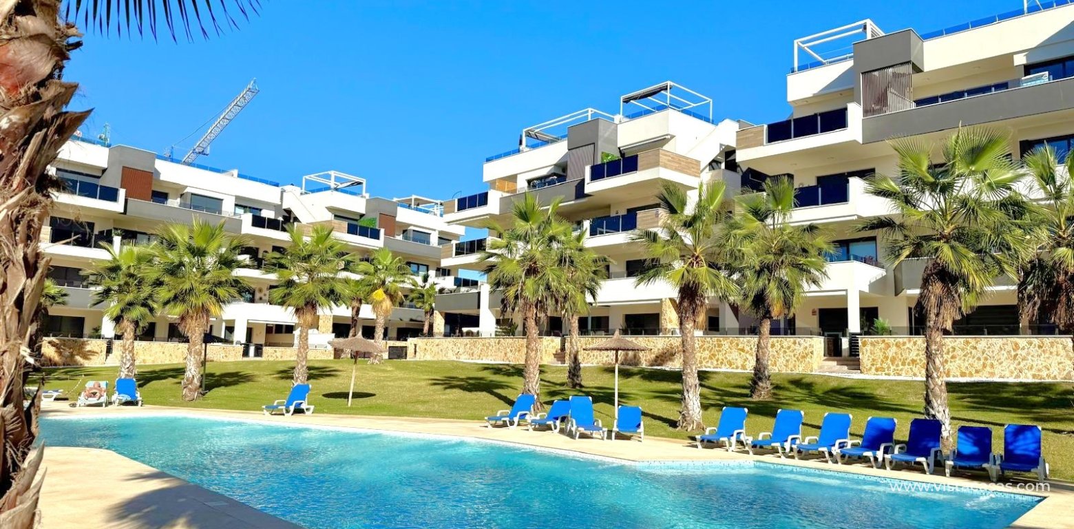 Resale - Apartment - Villamartin