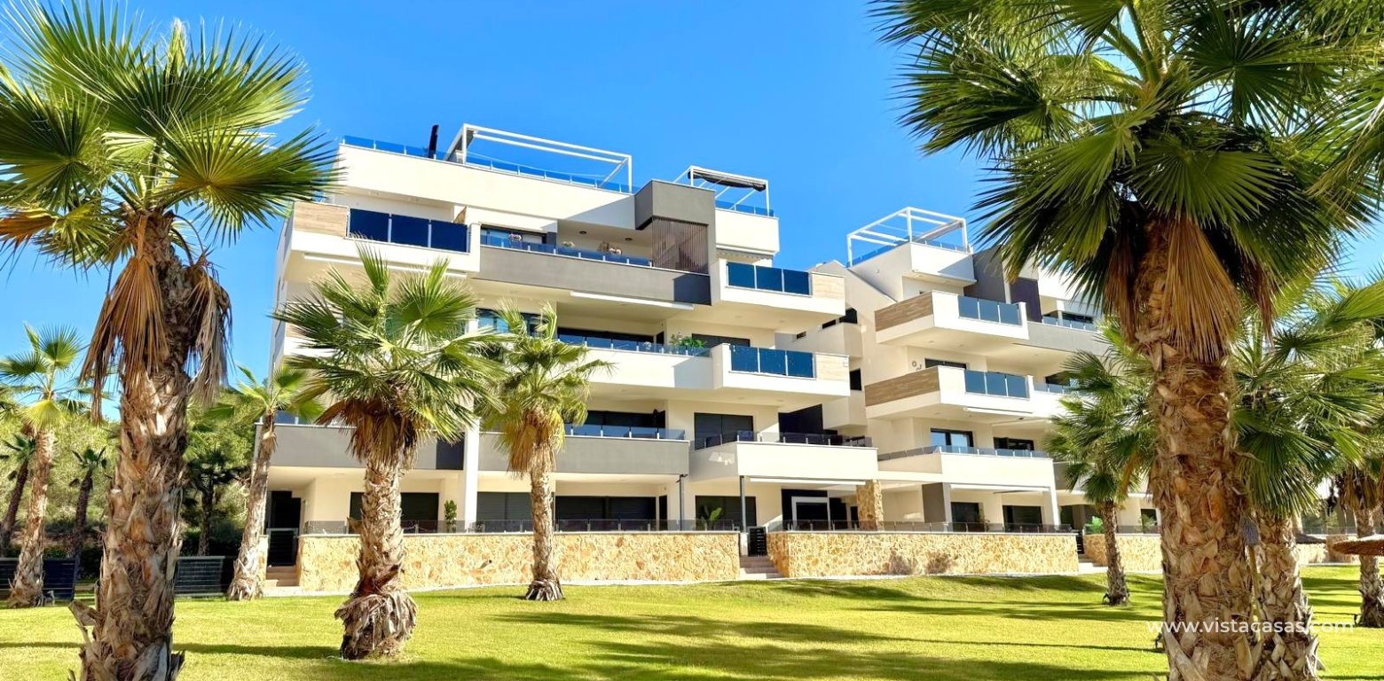 Resale - Apartment - Villamartin