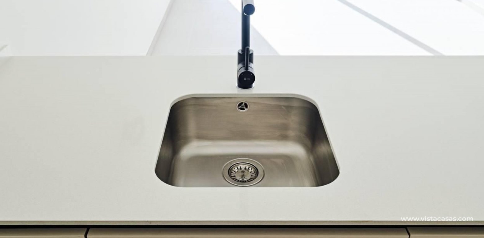 Resale - Apartment - Torrevieja - La Veleta