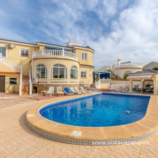 Villa - Resale - Torrevieja - San Luis
