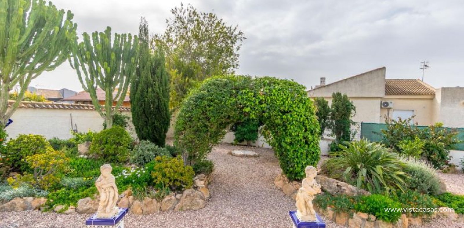 Resale - Villa - Torrevieja - San Luis