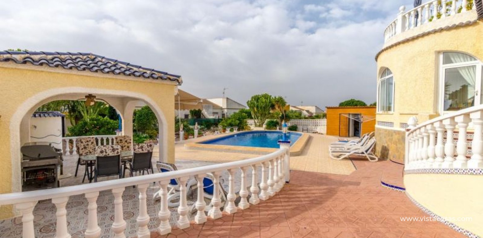 Resale - Villa - Torrevieja - San Luis