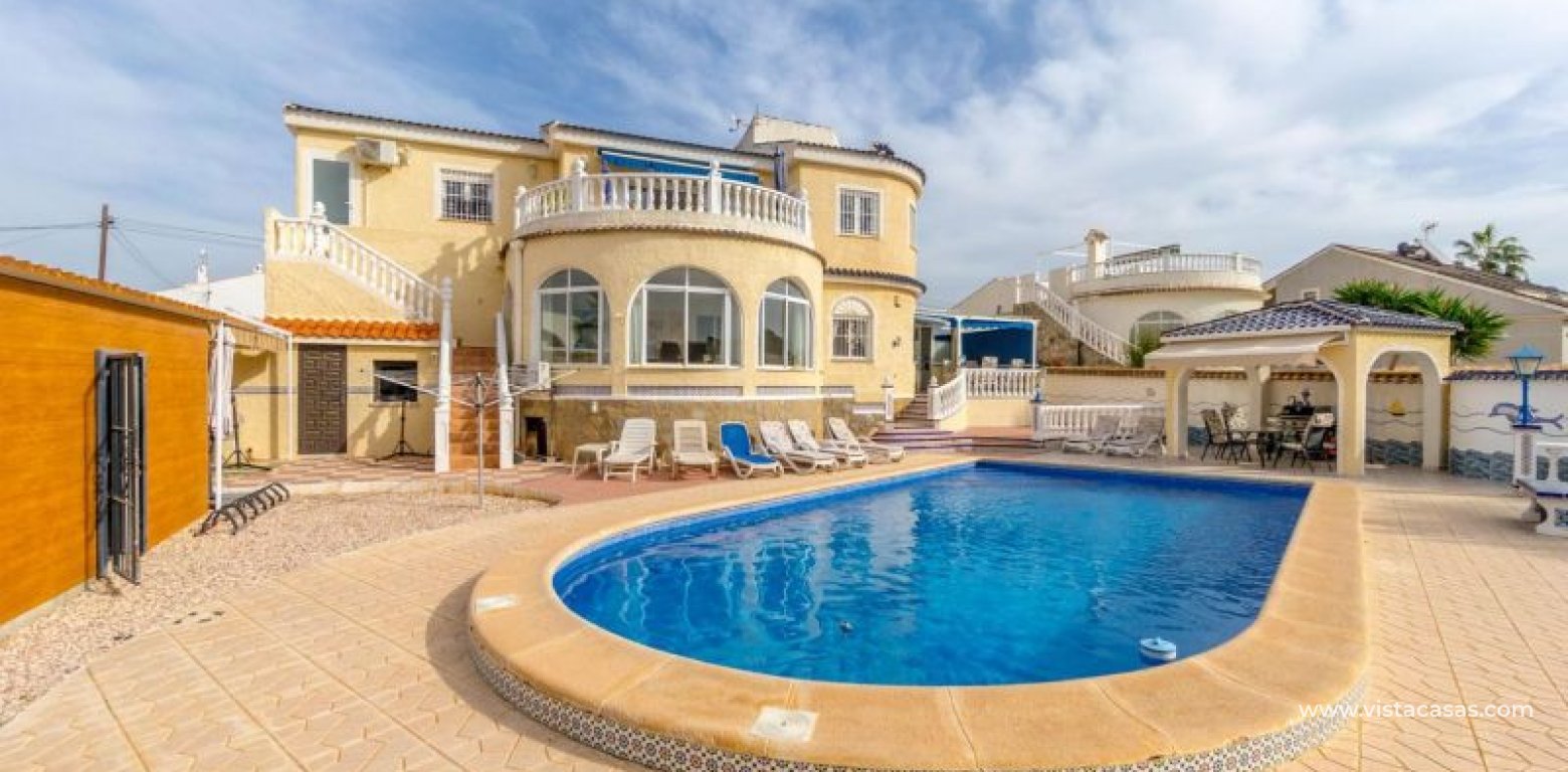Resale - Villa - Torrevieja - San Luis