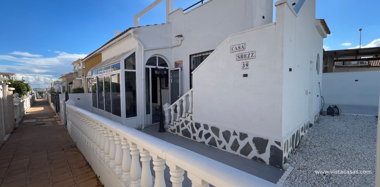 Sale - Bungalow - Punta Prima