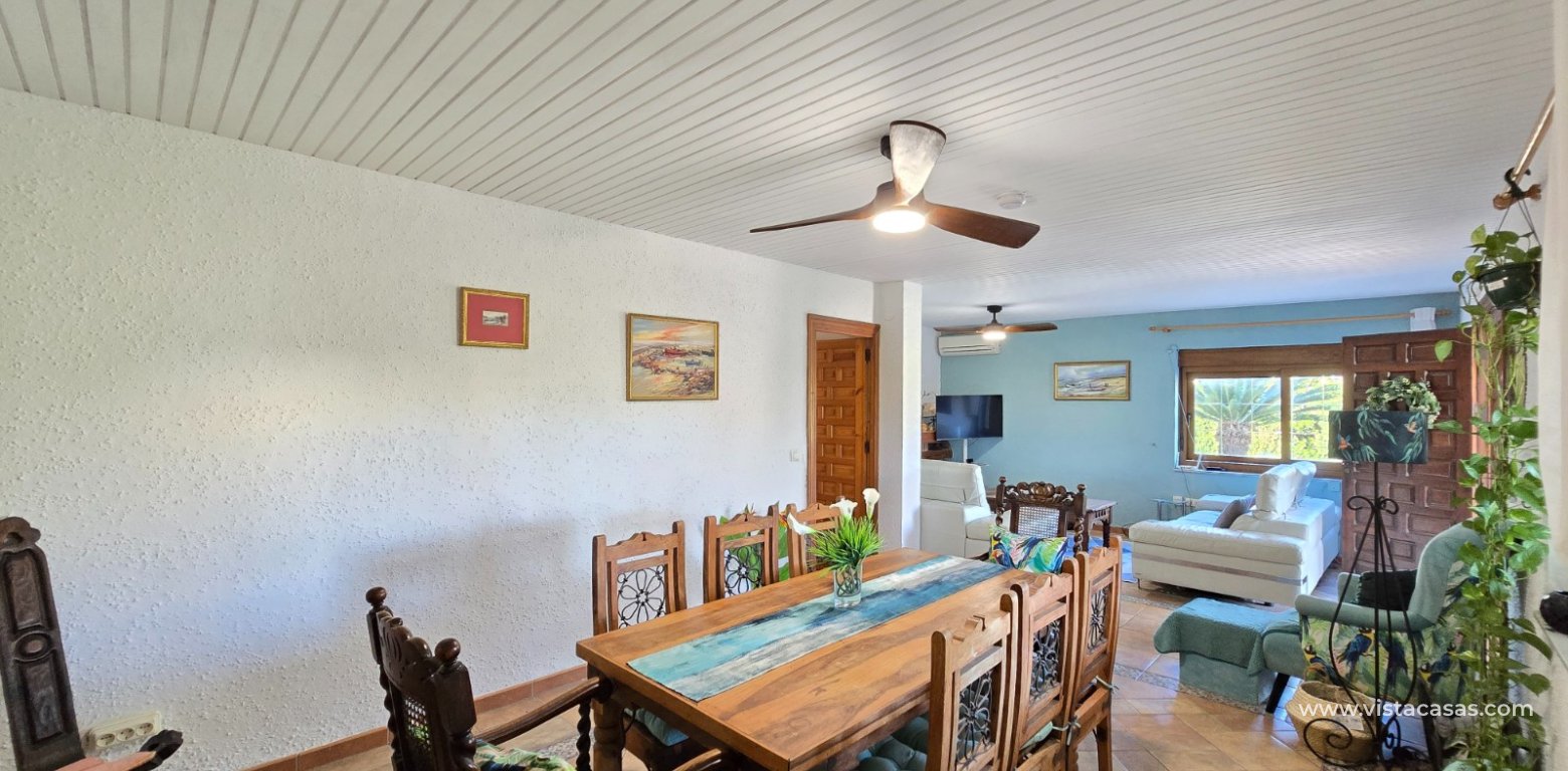 Resale - Villa - Cabo Roig