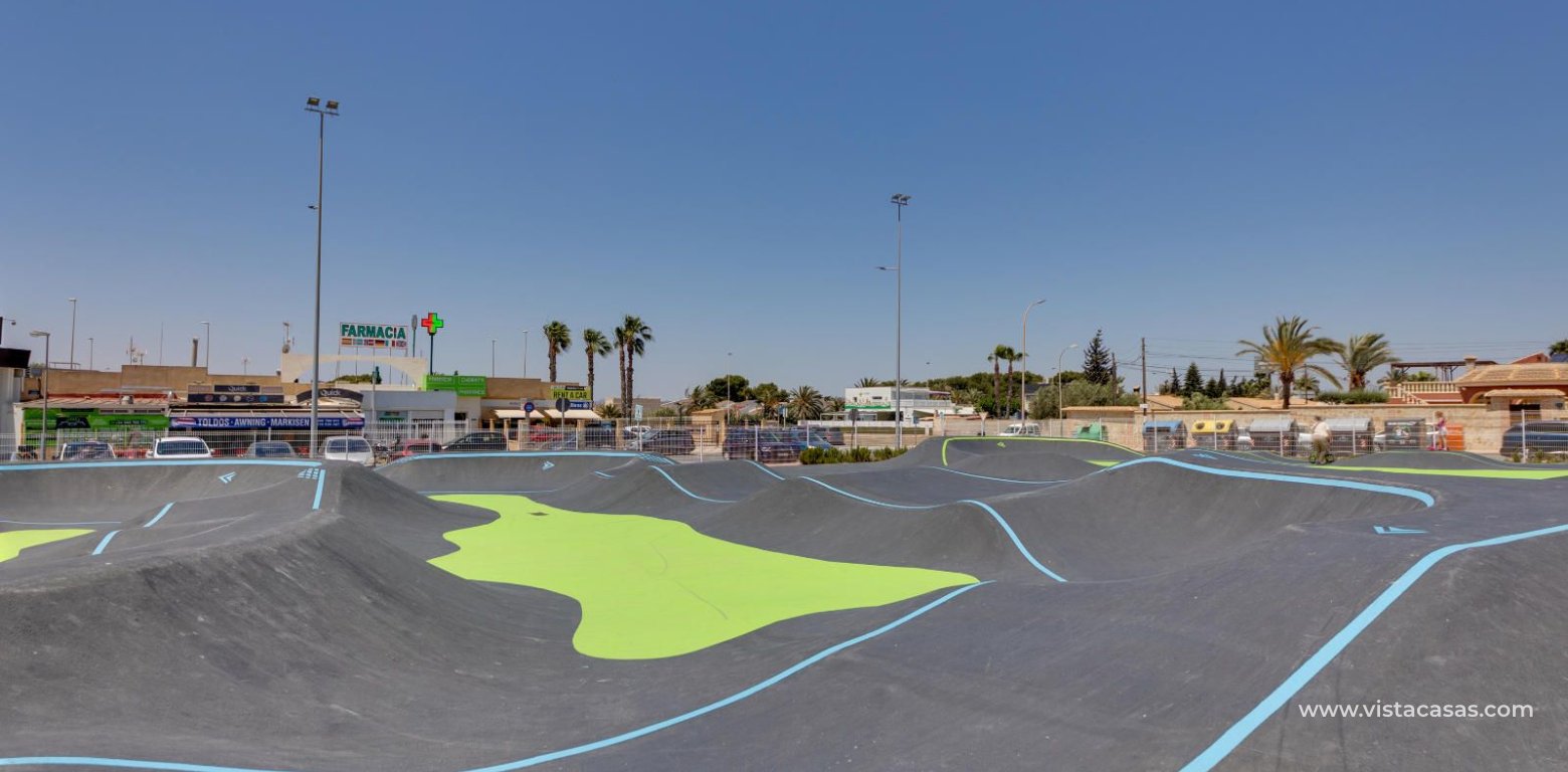 Resale - Bungalow - Torrevieja - El Chaparral