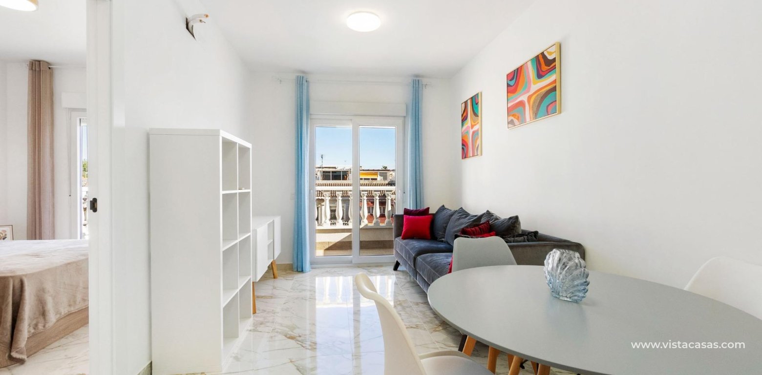 Resale - Villa - Torrevieja - El Chaparral