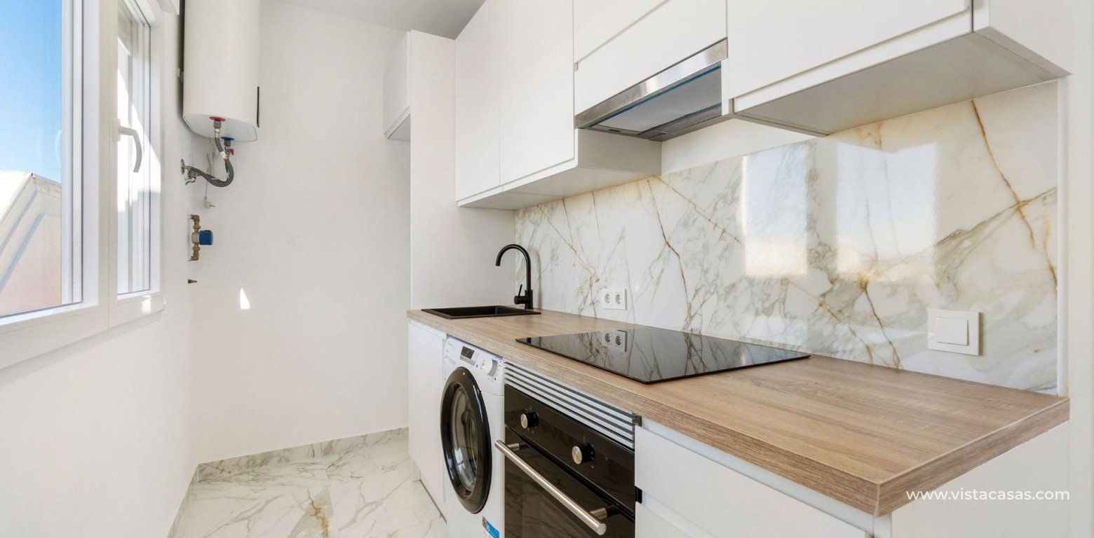 Resale - Villa - Torrevieja - El Chaparral