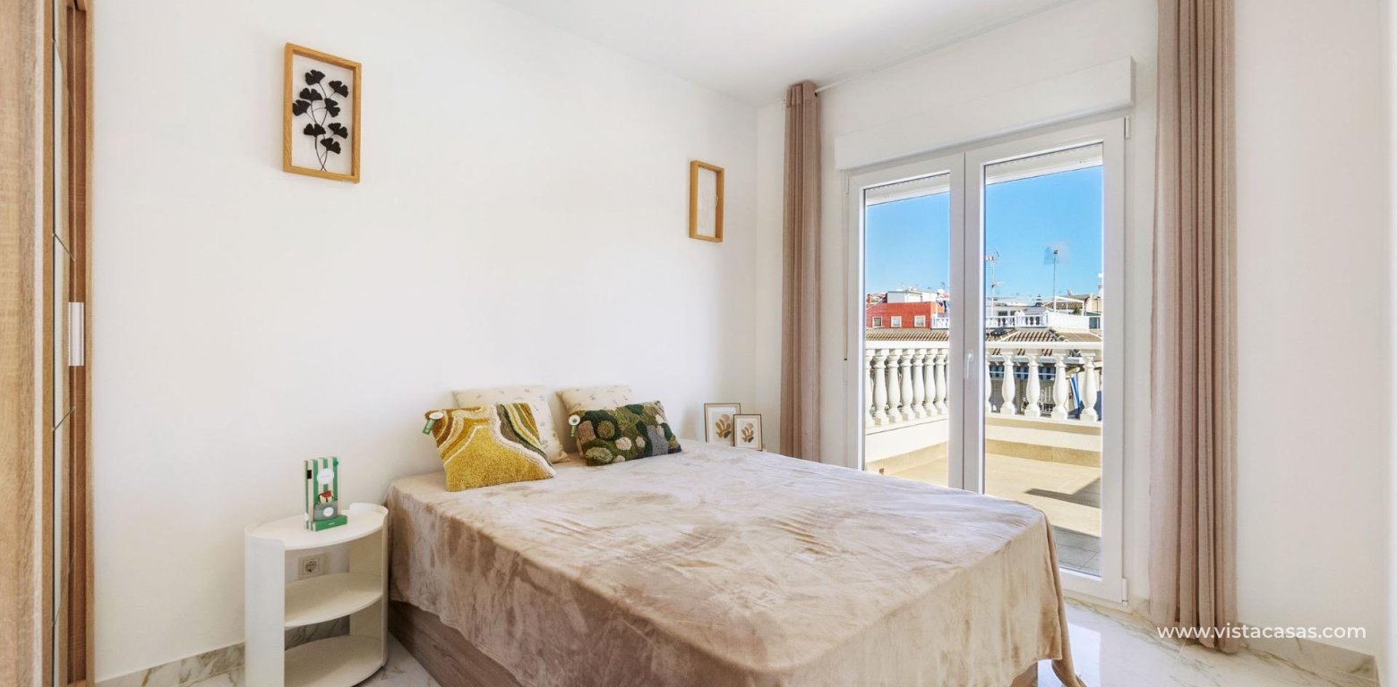 Resale - Villa - Torrevieja - El Chaparral