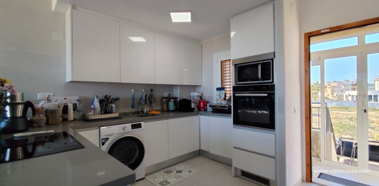 Resale - Apartment - Torrevieja - La Mata