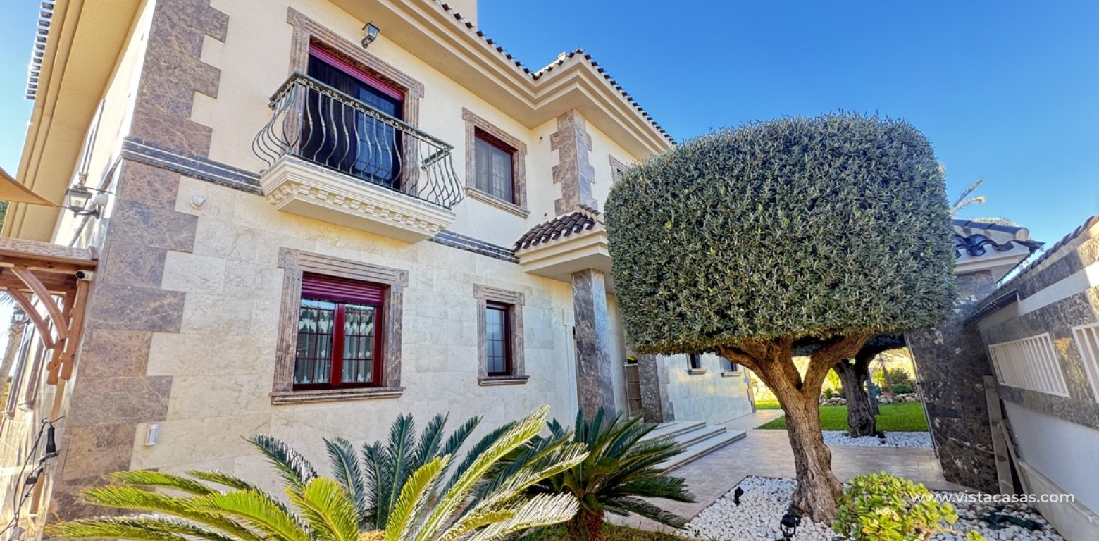 Wtórny - Villa - Cabo Roig