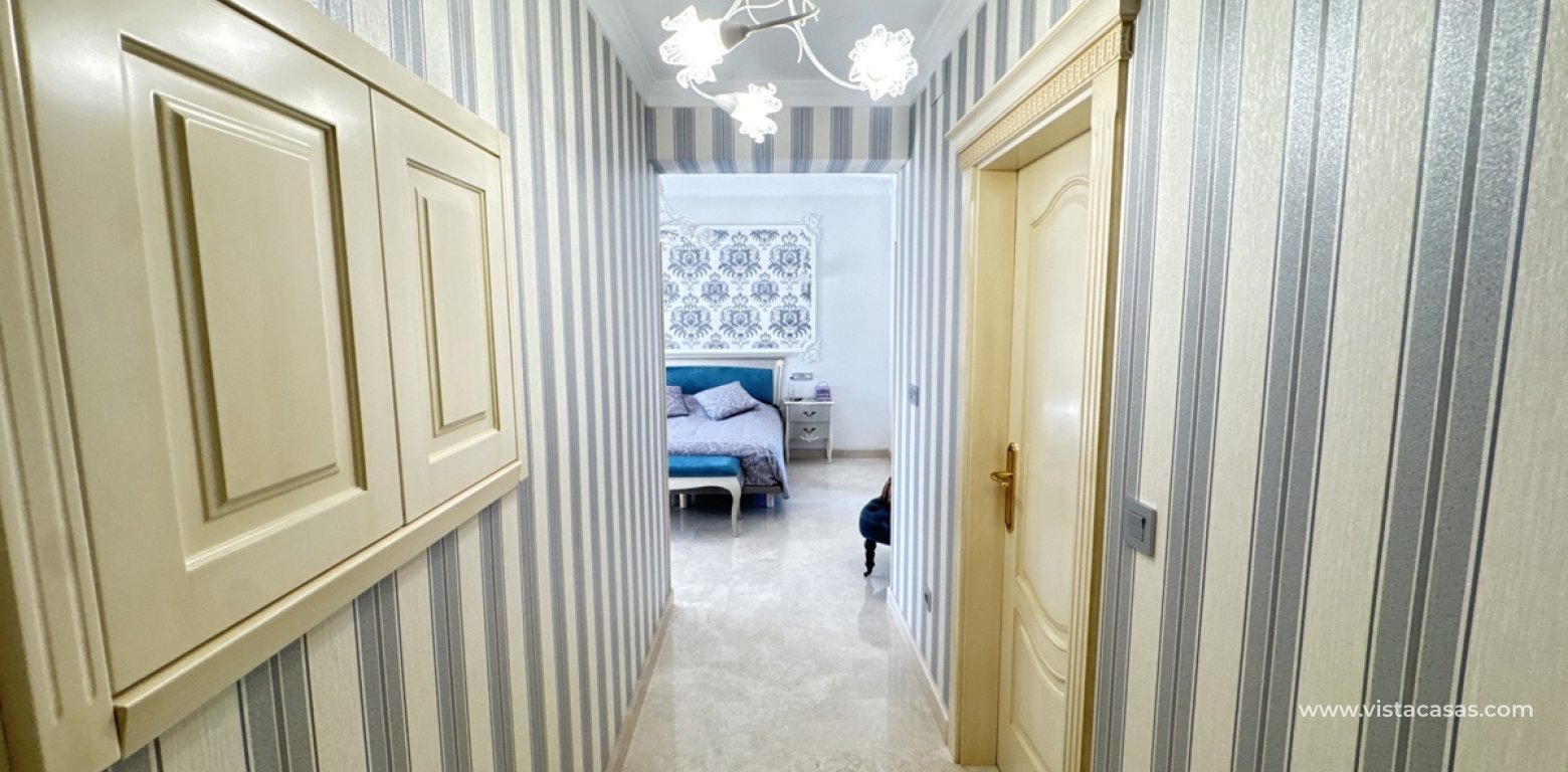 Wtórny - Villa - Cabo Roig