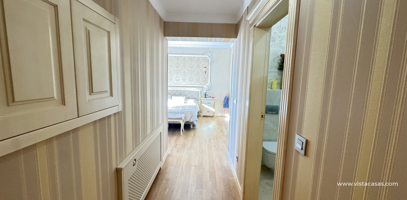 Wtórny - Villa - Cabo Roig