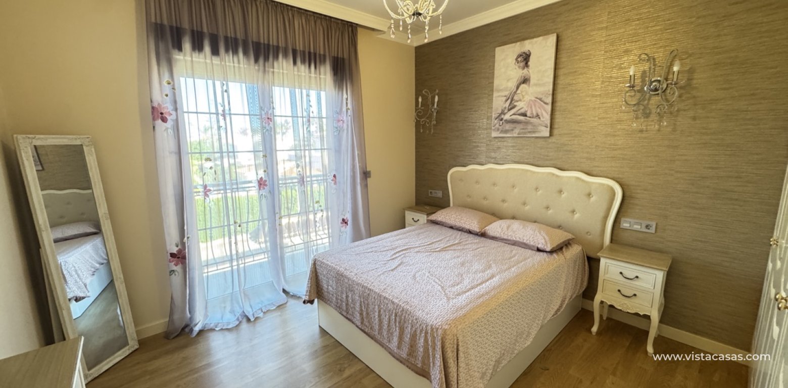 Wtórny - Villa - Cabo Roig