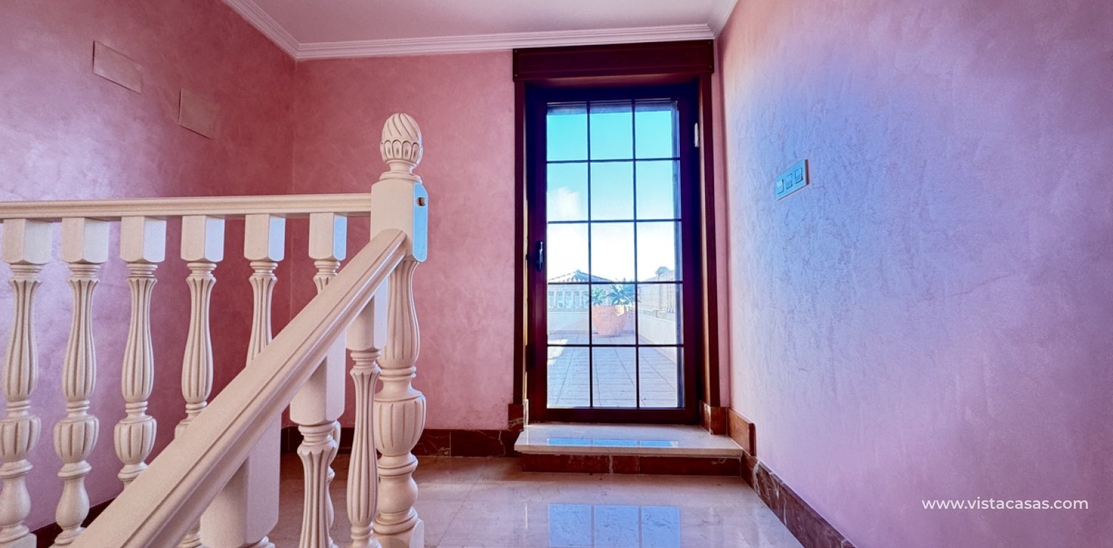 Wtórny - Villa - Cabo Roig