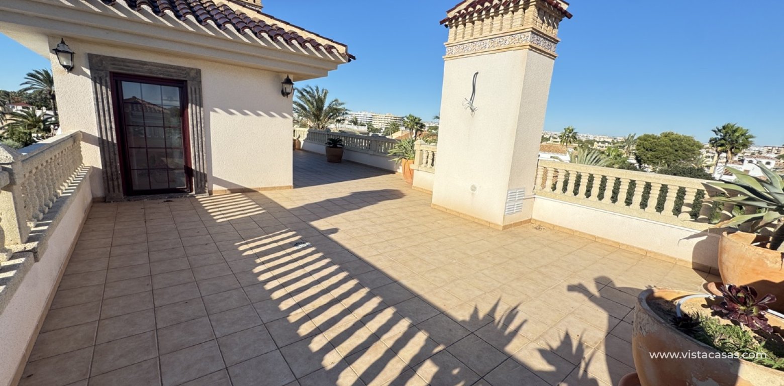 Wtórny - Villa - Cabo Roig
