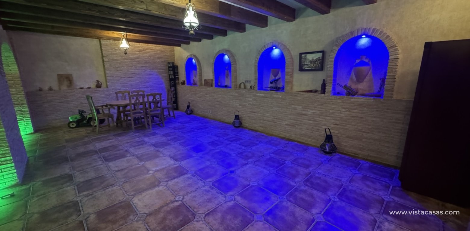 Wtórny - Villa - Cabo Roig