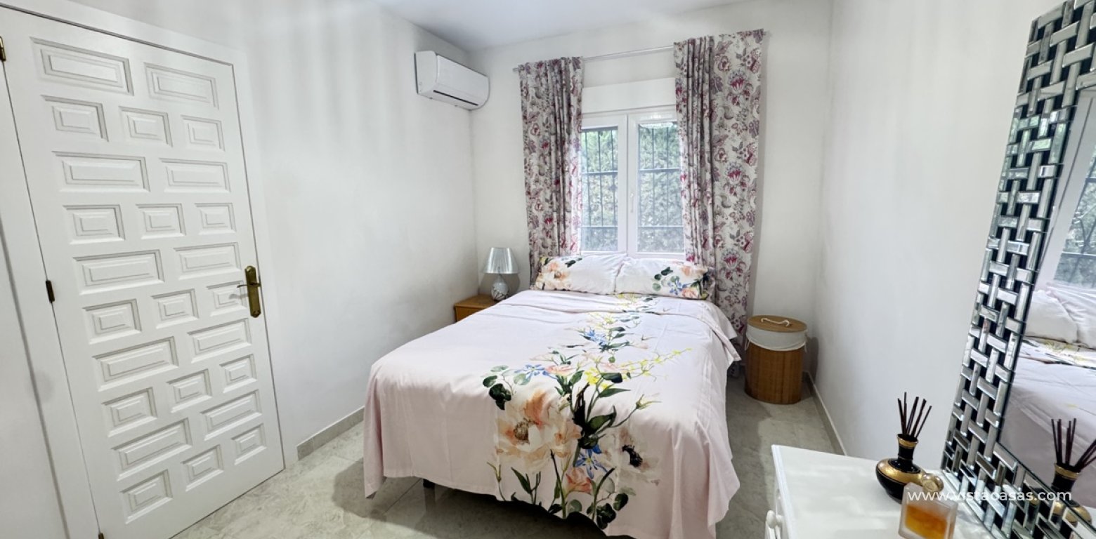 Venta - Chalet - Villamartin